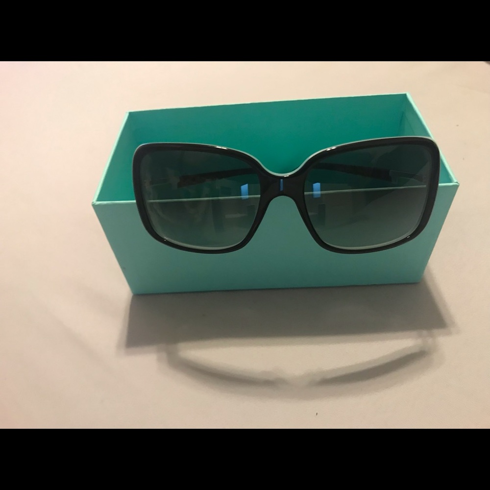 Tiffany sunglasses